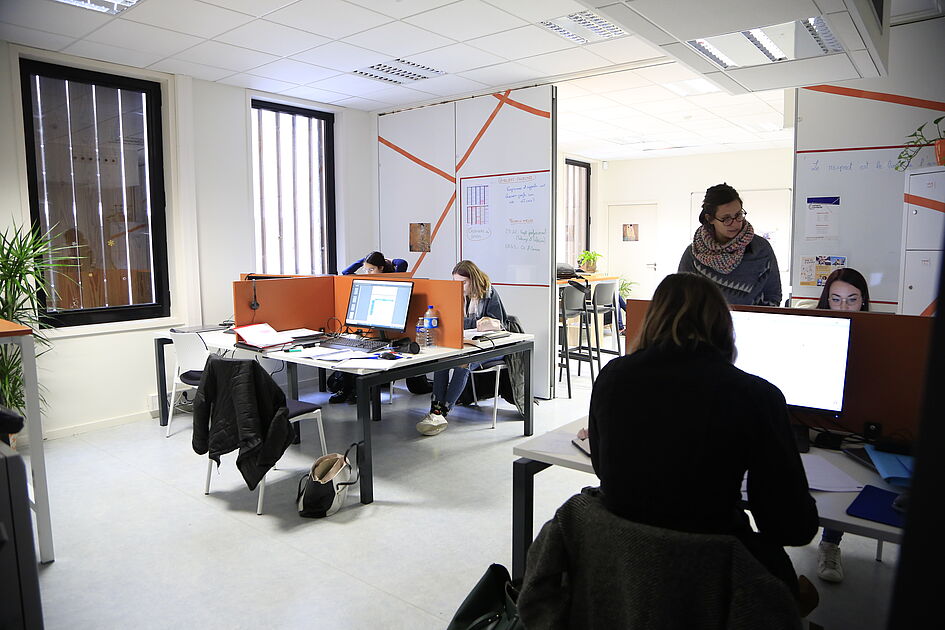 Enseignement supérieur : venez découvrir le Campus Connecté de Millau ...